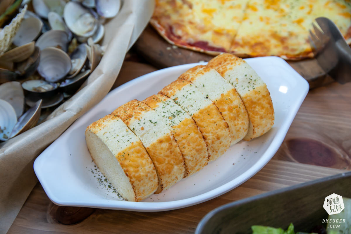 高雄景觀餐廳推薦|沃野山丘Oh Yeah Villa.|阿公店水庫湖邊散步、高雄親子餐廳包場 - 第23張圖 高雄景觀餐廳推薦|沃野山丘Oh Yeah Villa.|阿公店水庫湖邊散步、高雄親子餐廳包場