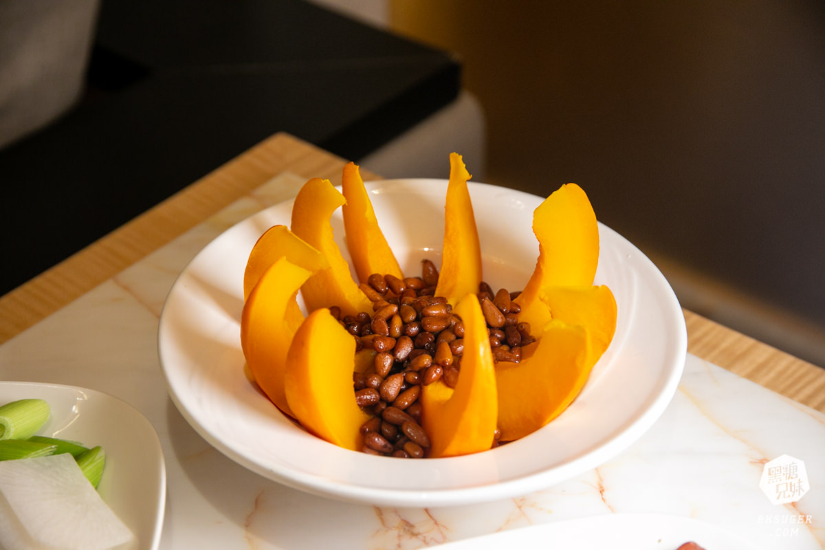 高雄林皇宮喜宴試菜|婚宴小資族高貴不貴方案大揭曉|新娘物語Weddings - 第17張圖 高雄林皇宮喜宴試菜|婚宴小資族高貴不貴方案大揭曉|新娘物語Weddings