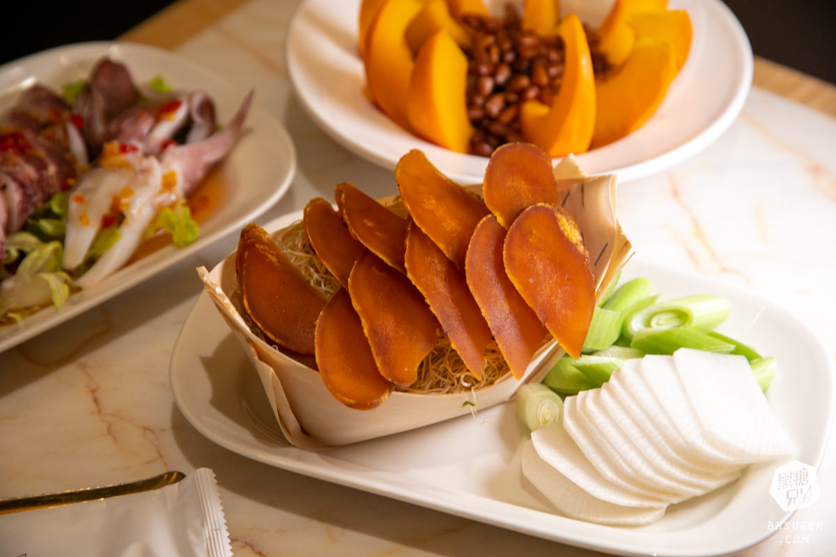 高雄林皇宮喜宴試菜|婚宴小資族高貴不貴方案大揭曉|新娘物語Weddings - 第19張圖 高雄林皇宮喜宴試菜|婚宴小資族高貴不貴方案大揭曉|新娘物語Weddings