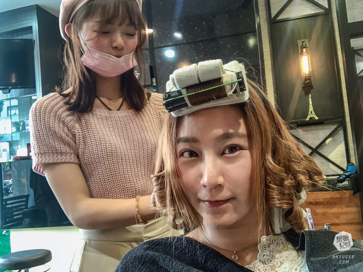 2021日韓染燙推薦『耳圈染』|重啟沙龍設計師達菲Duffy|耳圈染、雲朵燙高雄染燙髮推薦 - 第22張圖 2021日韓染燙推薦『耳圈染』|重啟沙龍設計師達菲Duffy|耳圈染、雲朵燙高雄染燙髮推薦