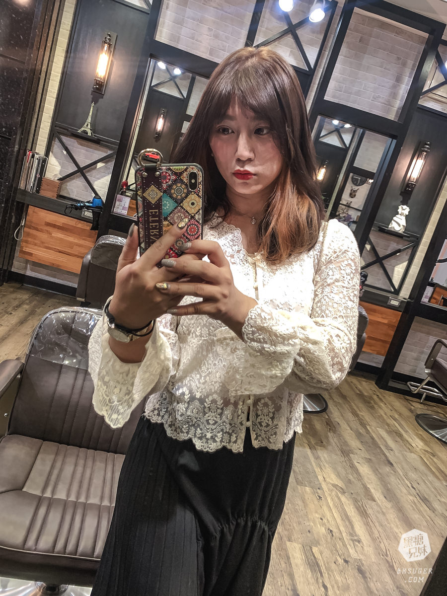 2021日韓染燙推薦『耳圈染』|重啟沙龍設計師達菲Duffy|耳圈染、雲朵燙高雄染燙髮推薦 - 第30張圖 2021日韓染燙推薦『耳圈染』|重啟沙龍設計師達菲Duffy|耳圈染、雲朵燙高雄染燙髮推薦