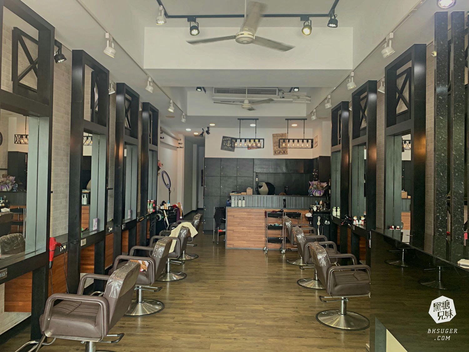 2021日韓染燙推薦『耳圈染』|重啟沙龍設計師達菲Duffy|耳圈染、雲朵燙高雄染燙髮推薦 - 第4張圖 2021日韓染燙推薦『耳圈染』|重啟沙龍設計師達菲Duffy|耳圈染、雲朵燙高雄染燙髮推薦