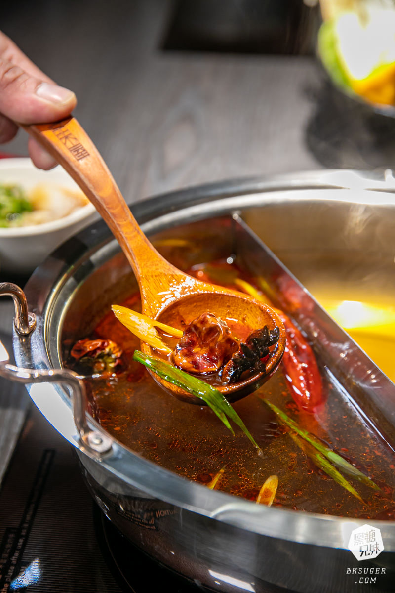 北高雄火鍋 舞古賀鍋物專門店 |超級好料的肉品海鮮雙料俱佳鍋物推薦|家庭火鍋聚餐首選餐廳| - 黑糖兄妹食樂主義