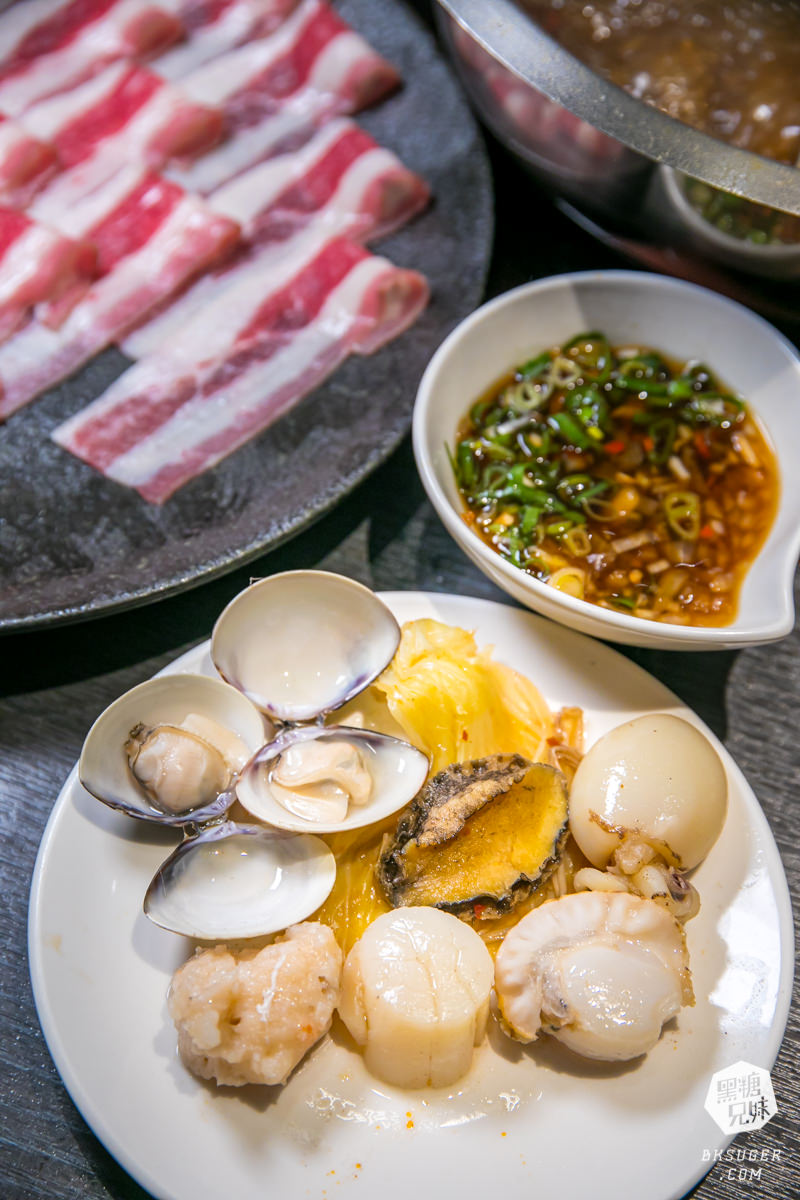 北高雄火鍋 舞古賀鍋物專門店 |超級好料的肉品海鮮雙料俱佳鍋物推薦|家庭火鍋聚餐首選餐廳| - 黑糖兄妹食樂主義