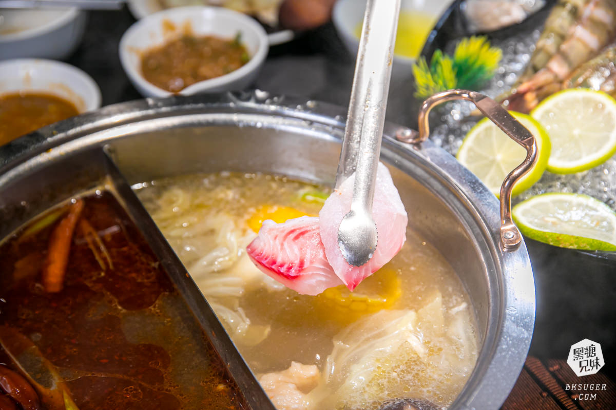 北高雄火鍋 舞古賀鍋物專門店 |超級好料的肉品海鮮雙料俱佳鍋物推薦|家庭火鍋聚餐首選餐廳| - 黑糖兄妹食樂主義