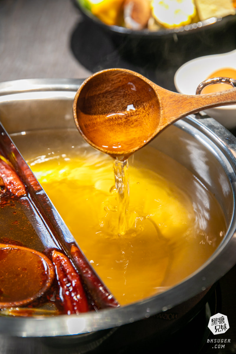 北高雄火鍋 舞古賀鍋物專門店 |超級好料的肉品海鮮雙料俱佳鍋物推薦|家庭火鍋聚餐首選餐廳| - 黑糖兄妹食樂主義