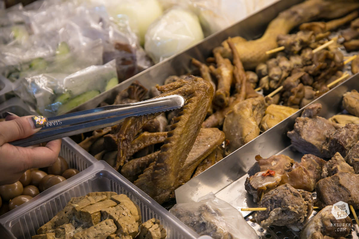 高雄滷味內用推薦|丐幫滷味瑞隆分舵|健康香醇滷汁-滿滿武俠丐幫一起吃滷味| - 第15張圖 高雄滷味內用推薦|丐幫滷味瑞隆分舵|健康香醇滷汁-滿滿武俠丐幫一起吃滷味|