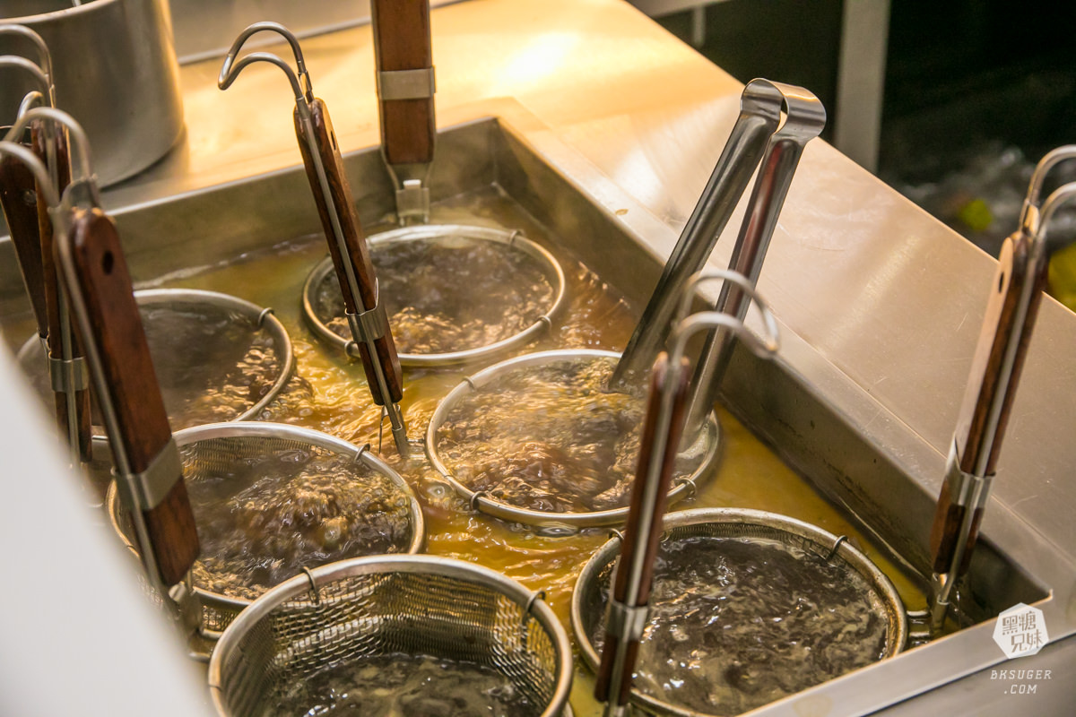 高雄滷味內用推薦|丐幫滷味瑞隆分舵|健康香醇滷汁-滿滿武俠丐幫一起吃滷味| - 第21張圖 高雄滷味內用推薦|丐幫滷味瑞隆分舵|健康香醇滷汁-滿滿武俠丐幫一起吃滷味|