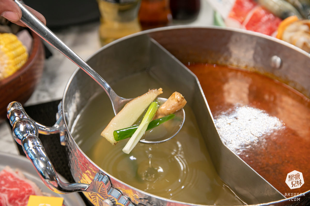 梨花A5和牛放題|高雄帝王蟹吃到飽火鍋-多種日本A5和牛、帝王蟹松葉蟹任你吃|秘制蝦皇湯頭大推 - 第24張圖 梨花A5和牛放題|高雄帝王蟹吃到飽火鍋-多種日本A5和牛、帝王蟹松葉蟹任你吃|秘制蝦皇湯頭大推