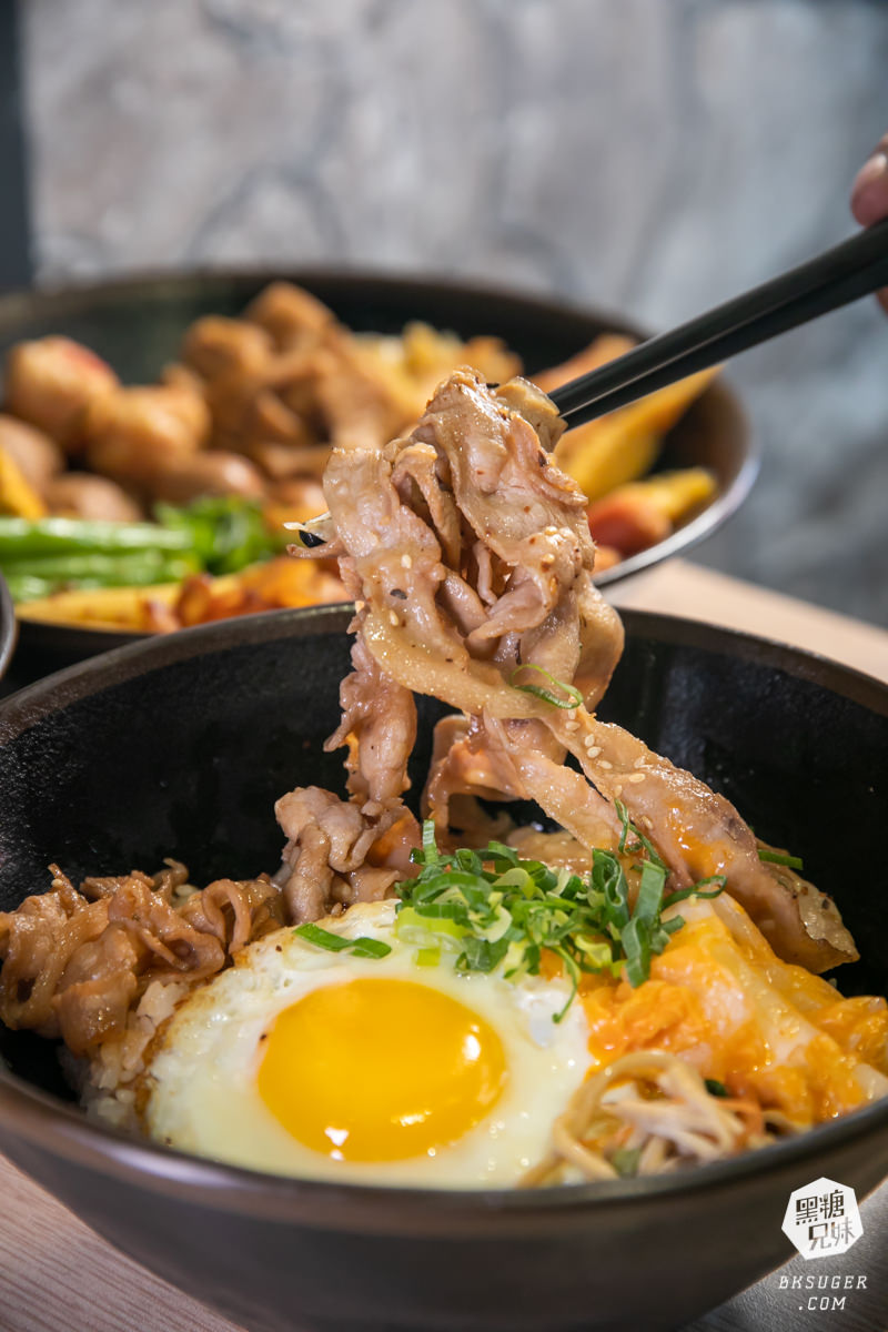 小港金府路美食|食扒穗小港店|超多款鐵板炒泡麵百元有找,有冷氣可吹的麻辣燙! - 第22張圖 小港金府路美食|食扒穗小港店|超多款鐵板炒泡麵百元有找,有冷氣可吹的麻辣燙!