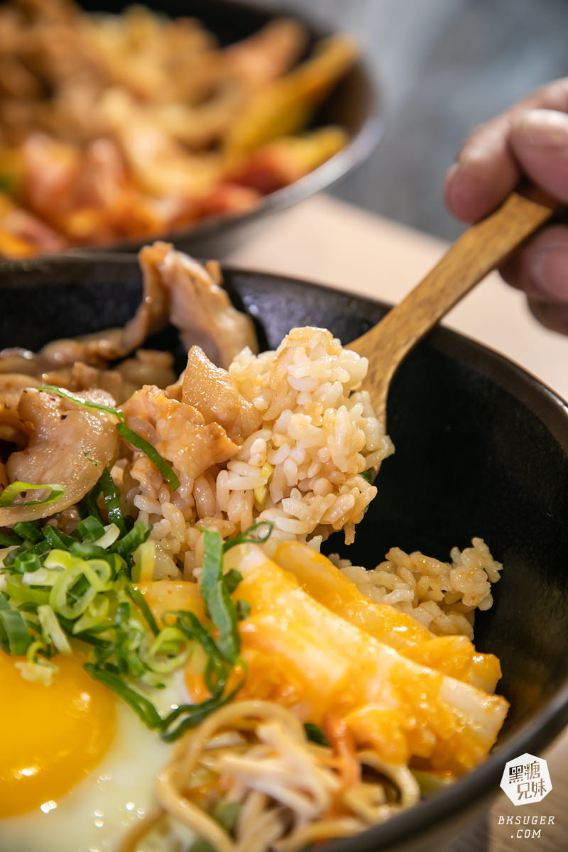 小港金府路美食|食扒穗小港店|超多款鐵板炒泡麵百元有找,有冷氣可吹的麻辣燙! - 第23張圖 小港金府路美食|食扒穗小港店|超多款鐵板炒泡麵百元有找,有冷氣可吹的麻辣燙!