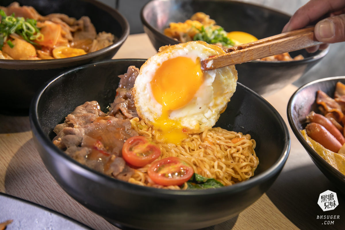 小港金府路美食|食扒穗小港店|超多款鐵板炒泡麵百元有找,有冷氣可吹的麻辣燙! - 第19張圖 小港金府路美食|食扒穗小港店|超多款鐵板炒泡麵百元有找,有冷氣可吹的麻辣燙!