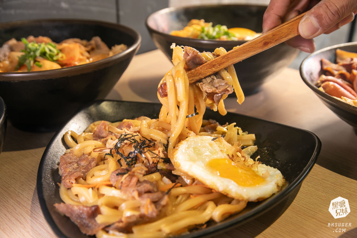 小港金府路美食|食扒穗小港店|超多款鐵板炒泡麵百元有找,有冷氣可吹的麻辣燙! - 第29張圖 小港金府路美食|食扒穗小港店|超多款鐵板炒泡麵百元有找,有冷氣可吹的麻辣燙!