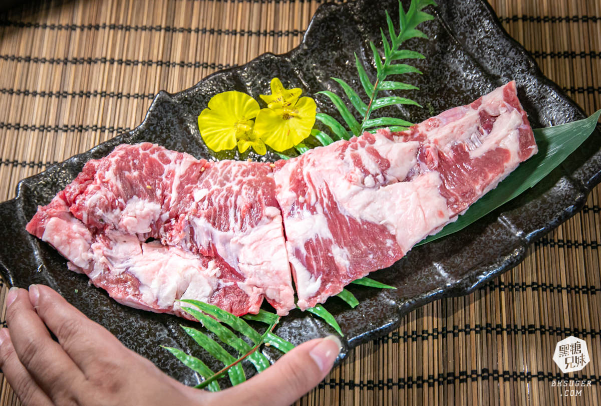 高雄燒肉吃到飽聚餐|秘町無煙炭火燒肉民族店|精緻生魚片和牛饗宴$579起任你吃 - 第38張圖 高雄燒肉吃到飽聚餐|秘町無煙炭火燒肉民族店|精緻生魚片和牛饗宴$579起任你吃