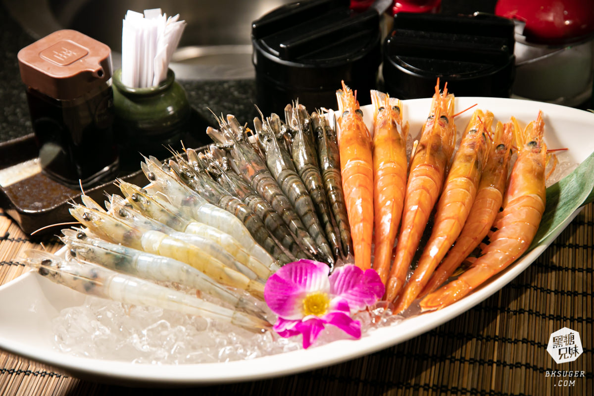 高雄燒肉吃到飽聚餐|秘町無煙炭火燒肉民族店|精緻生魚片和牛饗宴$579起任你吃 - 第44張圖 高雄燒肉吃到飽聚餐|秘町無煙炭火燒肉民族店|精緻生魚片和牛饗宴$579起任你吃