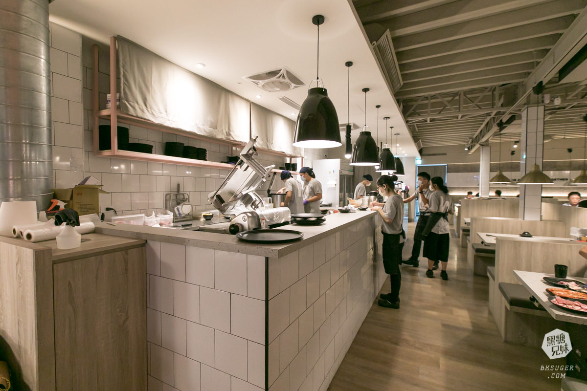 高雄燒肉吃到飽OH!YAKI|別緻風格新崛江燒肉$499\$599價位超滿足|72種食材無限供應 - 第53張圖 高雄燒肉吃到飽OH!YAKI|別緻風格新崛江燒肉$499\$599價位超滿足|72種食材無限供應