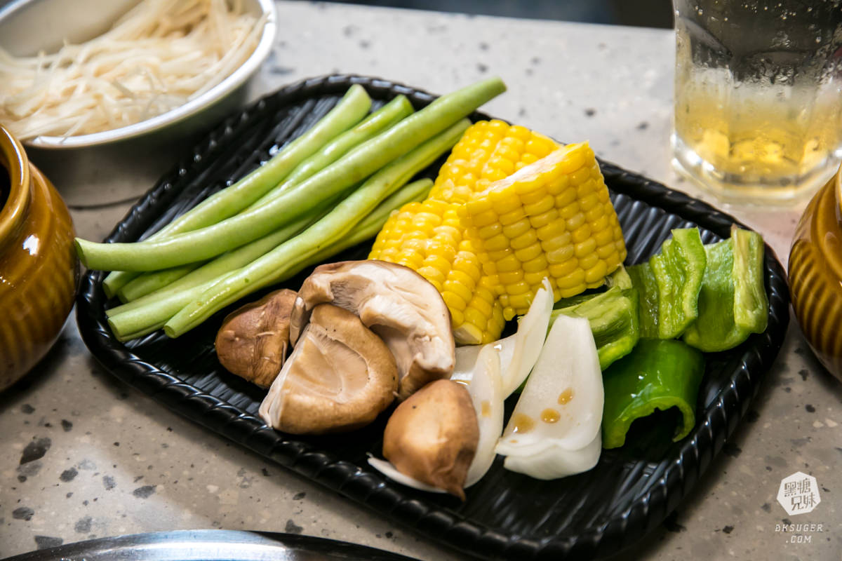 高雄燒肉吃到飽OH!YAKI|別緻風格新崛江燒肉$499\$599價位超滿足|72種食材無限供應 - 第44張圖 高雄燒肉吃到飽OH!YAKI|別緻風格新崛江燒肉$499\$599價位超滿足|72種食材無限供應