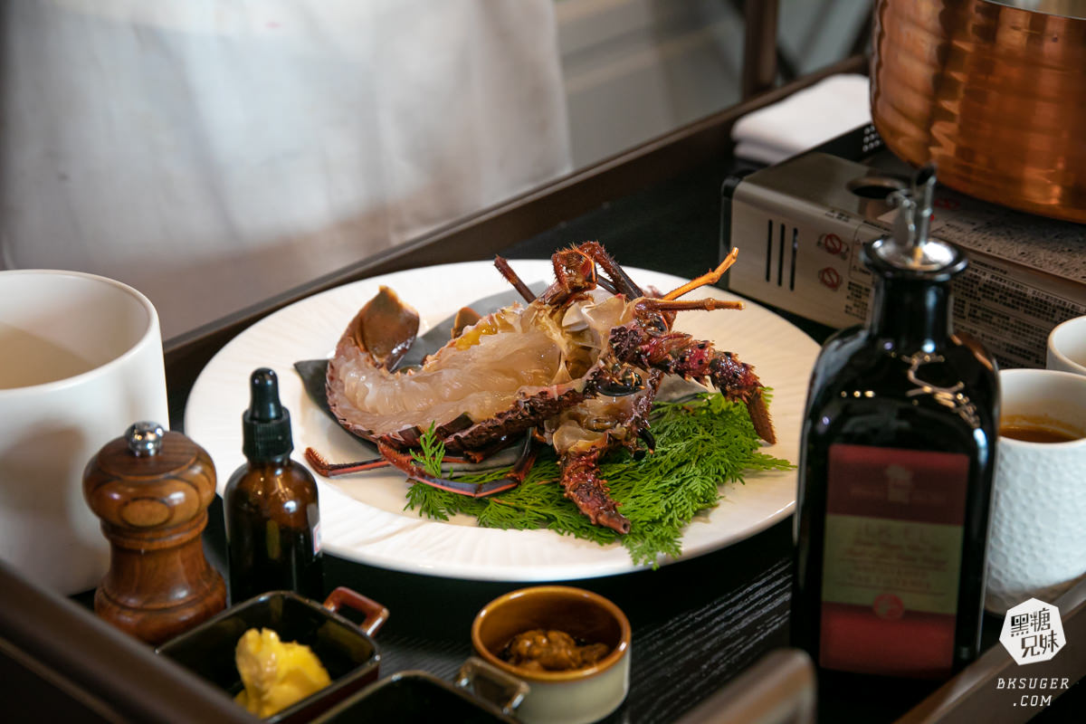 高雄漢來焰牛排館｜共享排餐＆桌邊秀互動理念｜質感小農精緻沙拉甜點自助吧