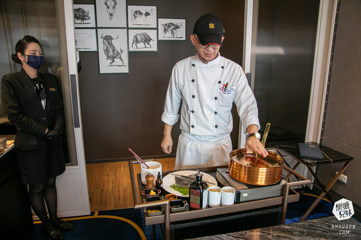 高雄漢來焰牛排館｜共享排餐＆桌邊秀互動理念｜質感小農精緻沙拉甜點自助吧
