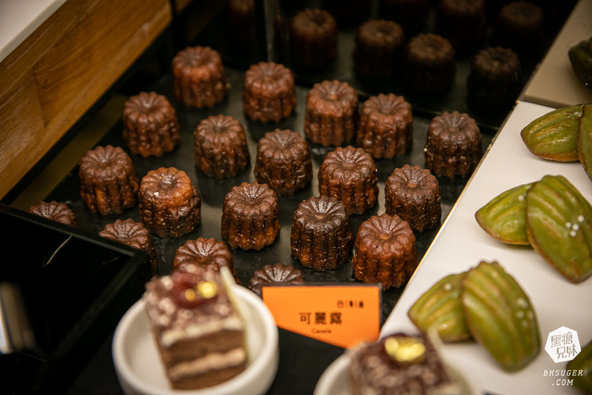 高雄漢來焰牛排館｜共享排餐＆桌邊秀互動理念｜質感小農精緻沙拉甜點自助吧