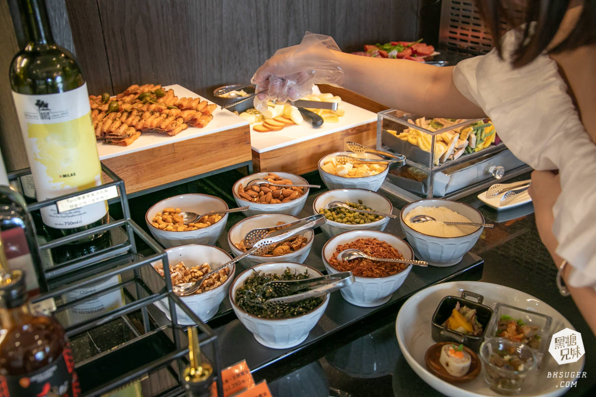 高雄漢來焰牛排館|共享排餐&桌邊秀互動理念|質感小農精緻沙拉甜點自助吧 - 第13張圖 高雄漢來焰牛排館|共享排餐&桌邊秀互動理念|質感小農精緻沙拉甜點自助吧