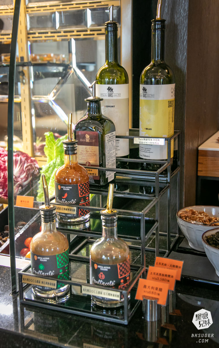 高雄漢來焰牛排館|共享排餐&桌邊秀互動理念|質感小農精緻沙拉甜點自助吧 - 第14張圖 高雄漢來焰牛排館|共享排餐&桌邊秀互動理念|質感小農精緻沙拉甜點自助吧