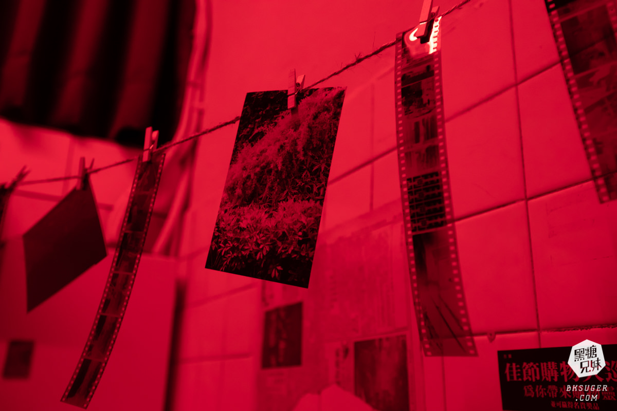 高雄特色酒吧-谷山映相館|復刻手沖相片暗房|西子灣渡輪站老屋懷舊風情酒吧 - 第7張圖 高雄特色酒吧-谷山映相館|復刻手沖相片暗房|西子灣渡輪站老屋懷舊風情酒吧