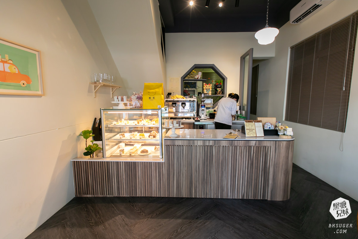 高雄甜點｜晴晨甜點咖啡內用店MORNING SUN Coffee來啦！｜市區老宅咖啡屋推薦