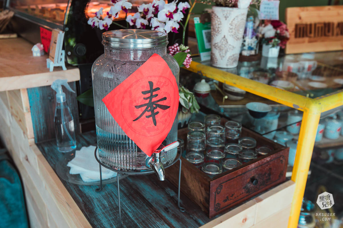 高雄甜點|賣甜點的木木屋|超復古物件下午茶,濃厚的懷舊風格|必吃手工毛巾捲! - 第5張圖 高雄甜點|賣甜點的木木屋|超復古物件下午茶,濃厚的懷舊風格|必吃手工毛巾捲!