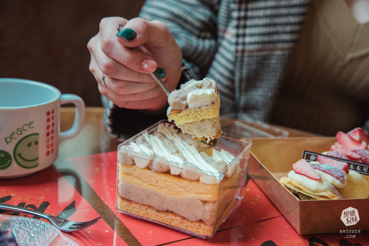 高雄甜點|賣甜點的木木屋|超復古物件下午茶,濃厚的懷舊風格|必吃手工毛巾捲! - 第20張圖 高雄甜點|賣甜點的木木屋|超復古物件下午茶,濃厚的懷舊風格|必吃手工毛巾捲!
