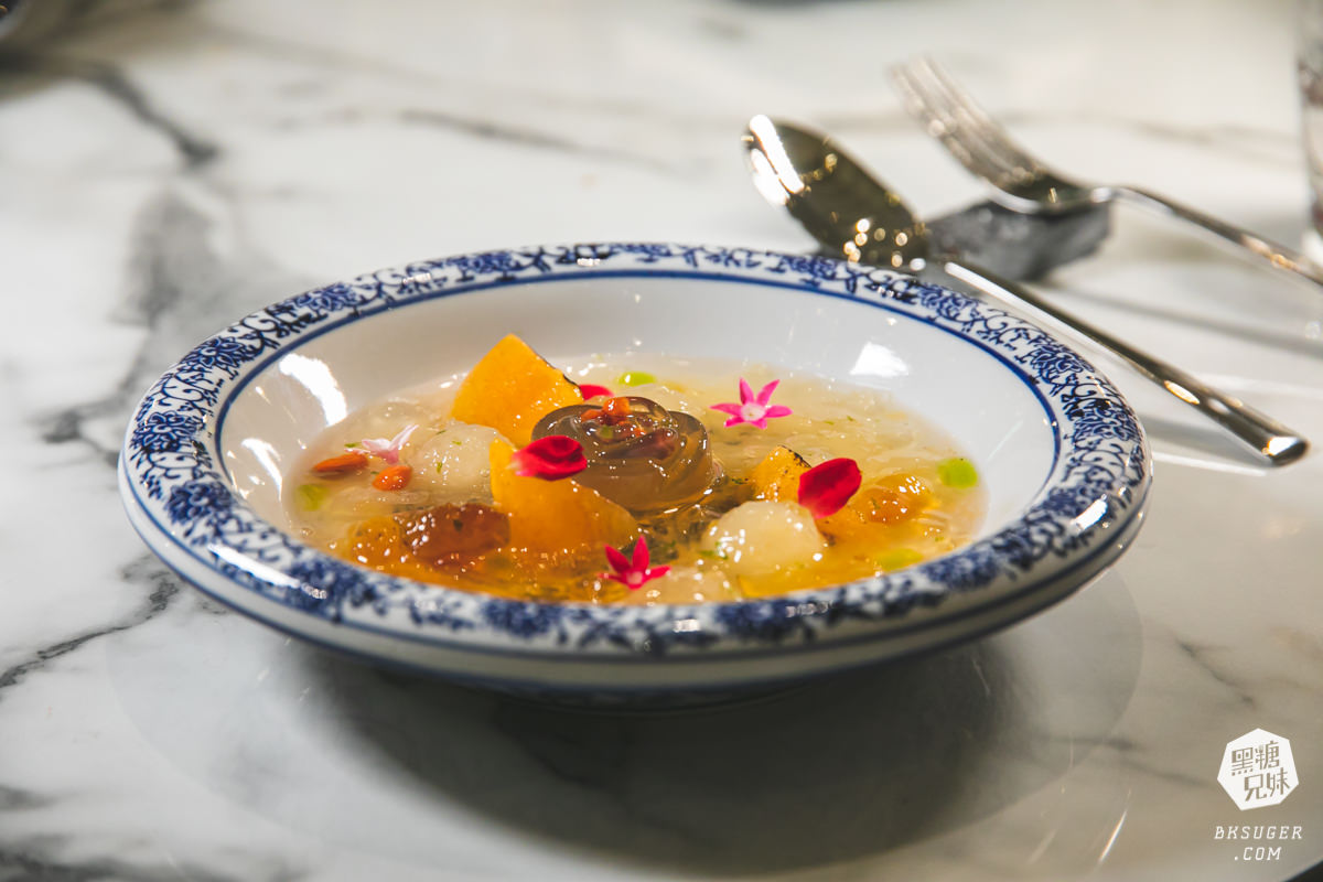 仙桃素蔬食餐廳|潛藏共享餐廳裡的私廚料理-高雄蔬食美學飲食藝術化|高雄素食餐廳聚餐推薦 - 第45張圖 仙桃素蔬食餐廳|潛藏共享餐廳裡的私廚料理-高雄蔬食美學飲食藝術化|高雄素食餐廳聚餐推薦