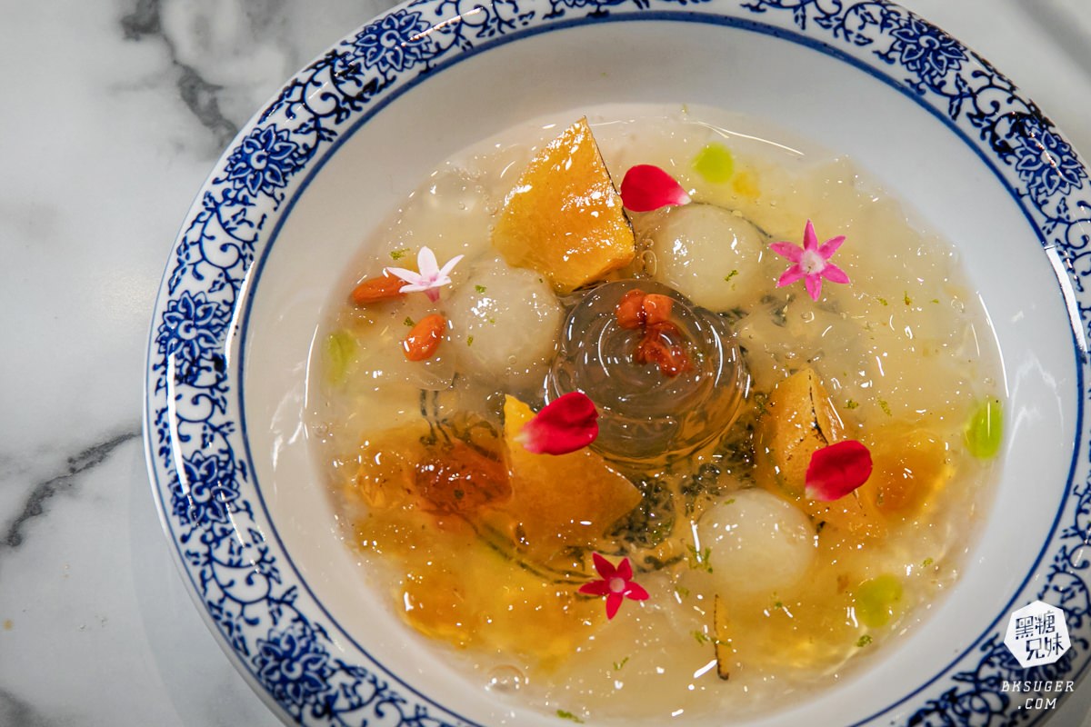 仙桃素蔬食餐廳|潛藏共享餐廳裡的私廚料理-高雄蔬食美學飲食藝術化|高雄素食餐廳聚餐推薦 - 第46張圖 仙桃素蔬食餐廳|潛藏共享餐廳裡的私廚料理-高雄蔬食美學飲食藝術化|高雄素食餐廳聚餐推薦