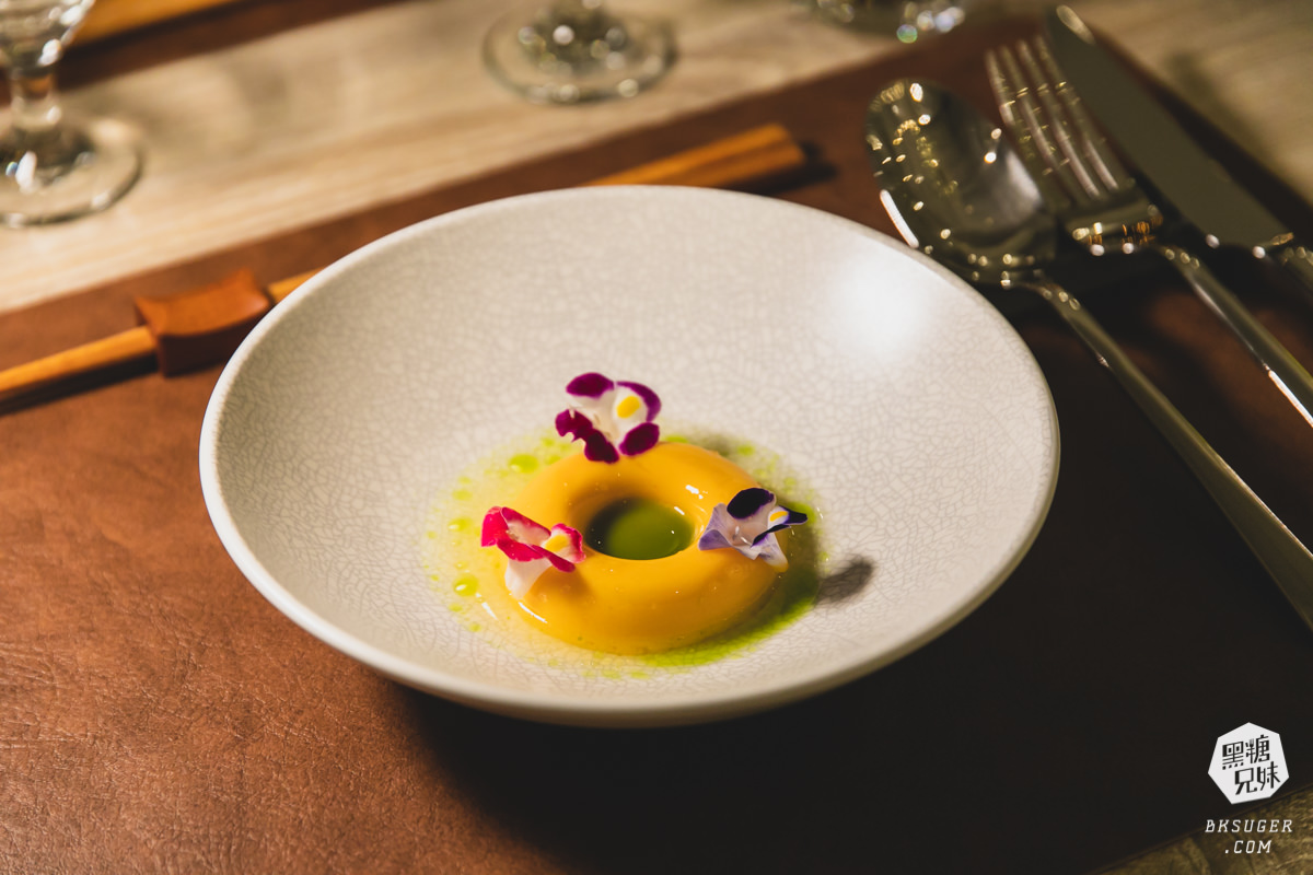 仙桃素蔬食餐廳|潛藏共享餐廳裡的私廚料理-高雄蔬食美學飲食藝術化|高雄素食餐廳聚餐推薦 - 第33張圖 仙桃素蔬食餐廳|潛藏共享餐廳裡的私廚料理-高雄蔬食美學飲食藝術化|高雄素食餐廳聚餐推薦