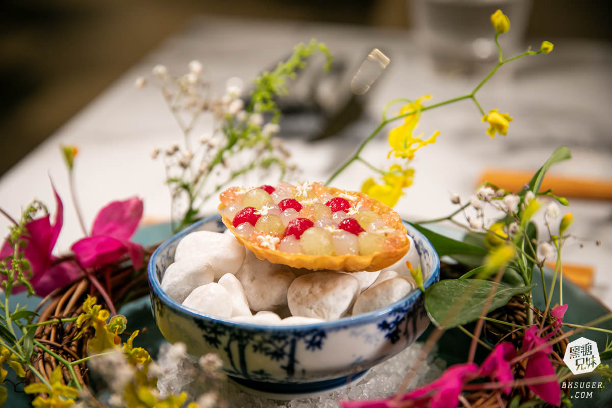 仙桃素蔬食餐廳|潛藏共享餐廳裡的私廚料理-高雄蔬食美學飲食藝術化|高雄素食餐廳聚餐推薦 - 第9張圖 仙桃素蔬食餐廳|潛藏共享餐廳裡的私廚料理-高雄蔬食美學飲食藝術化|高雄素食餐廳聚餐推薦