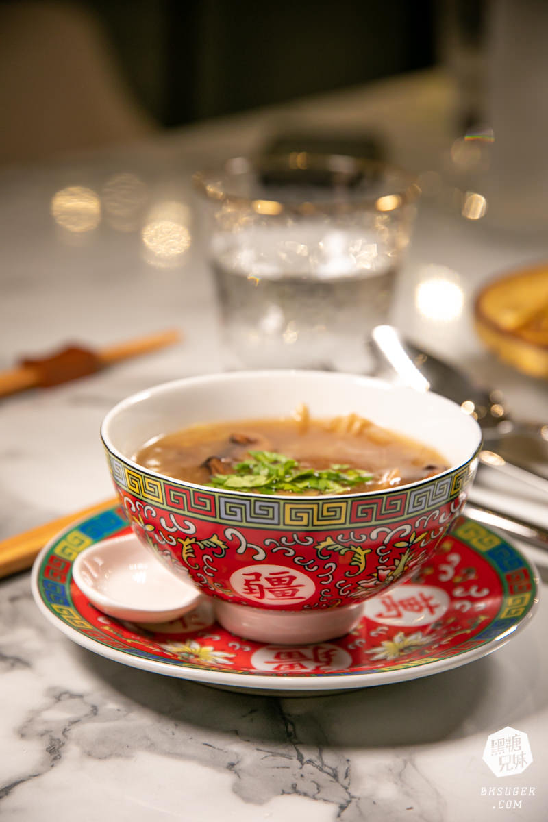 仙桃素蔬食餐廳|潛藏共享餐廳裡的私廚料理-高雄蔬食美學飲食藝術化|高雄素食餐廳聚餐推薦 - 第37張圖 仙桃素蔬食餐廳|潛藏共享餐廳裡的私廚料理-高雄蔬食美學飲食藝術化|高雄素食餐廳聚餐推薦