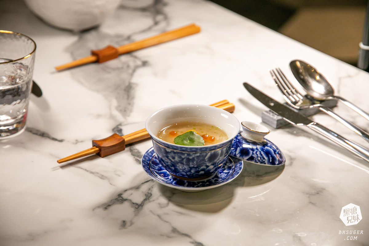 仙桃素蔬食餐廳|潛藏共享餐廳裡的私廚料理-高雄蔬食美學飲食藝術化|高雄素食餐廳聚餐推薦 - 第38張圖 仙桃素蔬食餐廳|潛藏共享餐廳裡的私廚料理-高雄蔬食美學飲食藝術化|高雄素食餐廳聚餐推薦