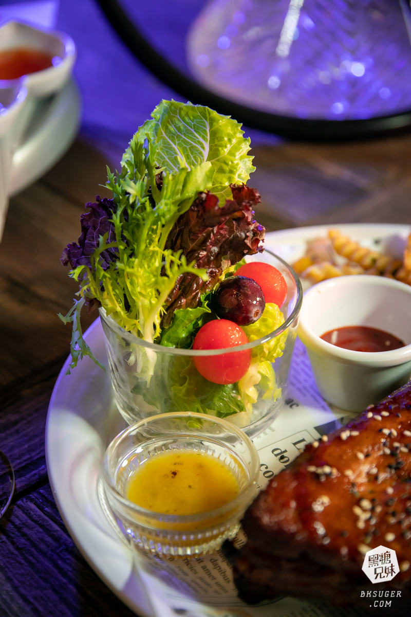 高美館餐酒館推薦|雛菊Daisy Villa餐酒館-高雄青海店|絕美氣氛的南洋花園感、好拍照-高雄獨家水煙種類多 - 第28張圖 高美館餐酒館推薦|雛菊Daisy Villa餐酒館-高雄青海店|絕美氣氛的南洋花園感、好拍照-高雄獨家水煙種類多