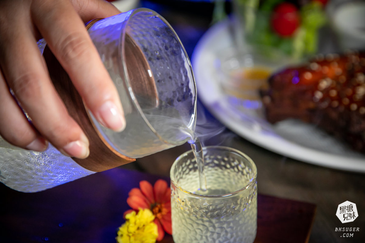 高美館餐酒館推薦|雛菊Daisy Villa餐酒館-高雄青海店|絕美氣氛的南洋花園感、好拍照-高雄獨家水煙種類多 - 第34張圖 高美館餐酒館推薦|雛菊Daisy Villa餐酒館-高雄青海店|絕美氣氛的南洋花園感、好拍照-高雄獨家水煙種類多