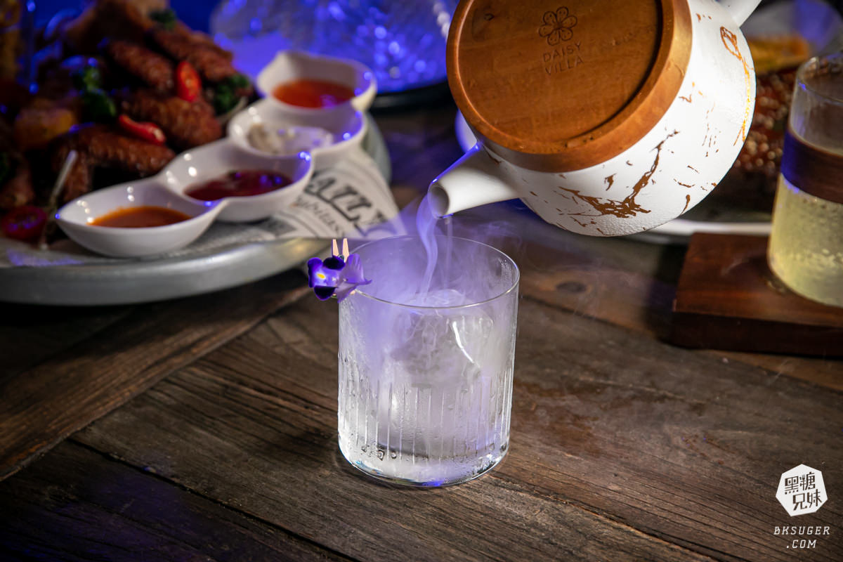 高美館餐酒館推薦|雛菊Daisy Villa餐酒館-高雄青海店|絕美氣氛的南洋花園感、好拍照-高雄獨家水煙種類多 - 第36張圖 高美館餐酒館推薦|雛菊Daisy Villa餐酒館-高雄青海店|絕美氣氛的南洋花園感、好拍照-高雄獨家水煙種類多