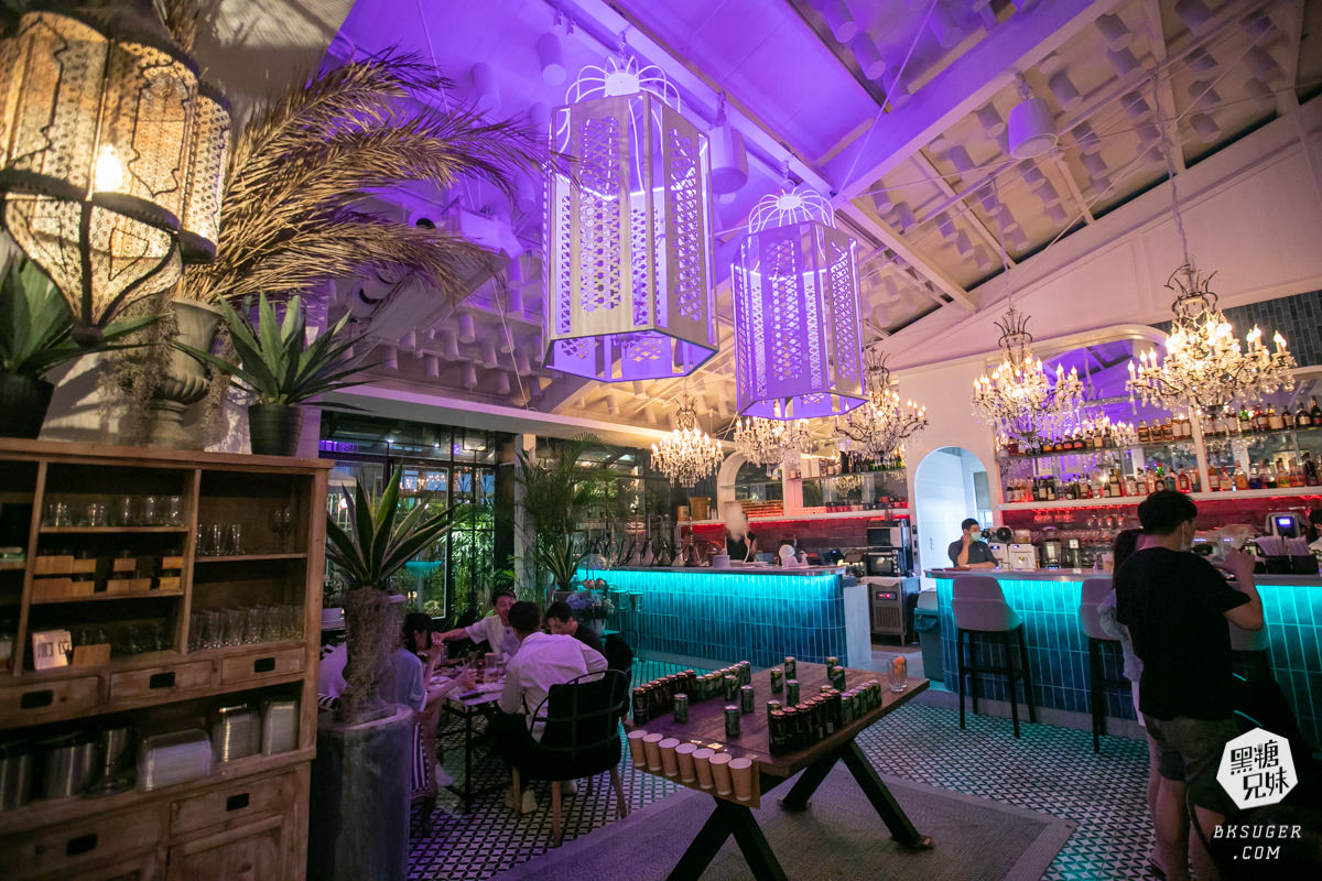 高美館餐酒館推薦|雛菊Daisy Villa餐酒館-高雄青海店|絕美氣氛的南洋花園感、好拍照-高雄獨家水煙種類多 - 第3張圖 高美館餐酒館推薦|雛菊Daisy Villa餐酒館-高雄青海店|絕美氣氛的南洋花園感、好拍照-高雄獨家水煙種類多