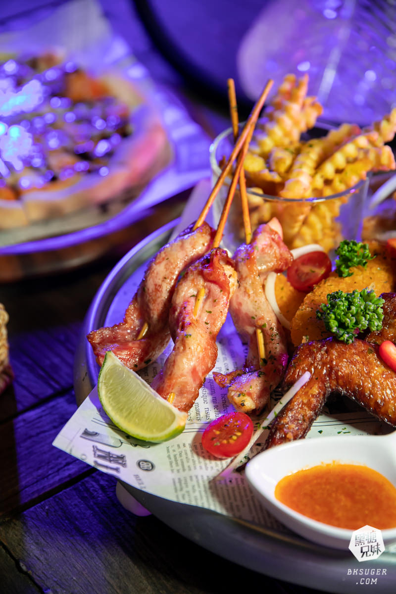 高美館餐酒館推薦|雛菊Daisy Villa餐酒館-高雄青海店|絕美氣氛的南洋花園感、好拍照-高雄獨家水煙種類多 - 第21張圖 高美館餐酒館推薦|雛菊Daisy Villa餐酒館-高雄青海店|絕美氣氛的南洋花園感、好拍照-高雄獨家水煙種類多