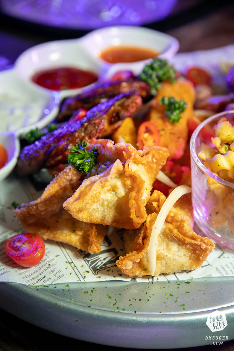 高美館餐酒館推薦|雛菊Daisy Villa餐酒館-高雄青海店|絕美氣氛的南洋花園感、好拍照-高雄獨家水煙種類多 - 第22張圖 高美館餐酒館推薦|雛菊Daisy Villa餐酒館-高雄青海店|絕美氣氛的南洋花園感、好拍照-高雄獨家水煙種類多