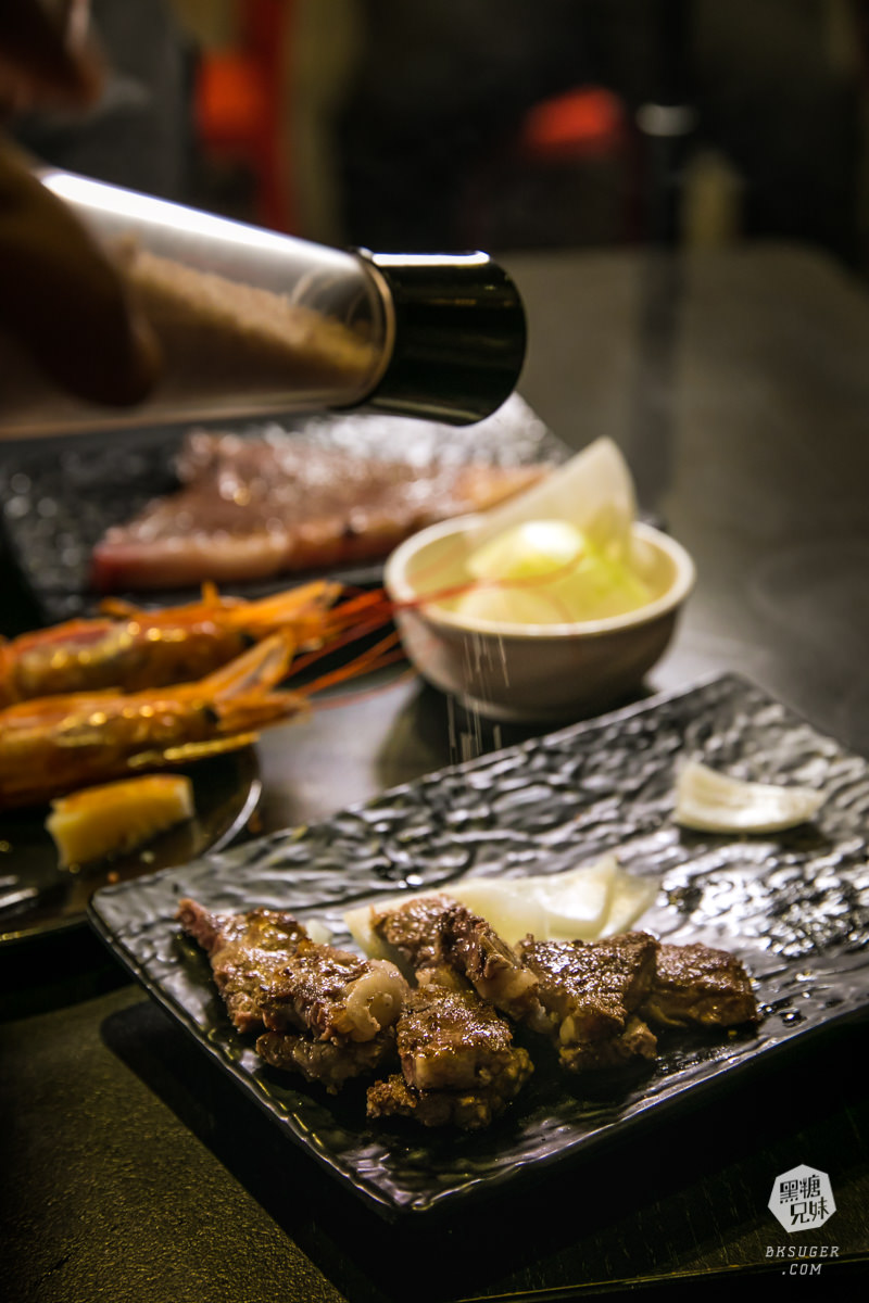 文山特區美食|秘燒-時尚岩燒牛排文山店|400度高溫超厚火山岩燒牛排海鮮 - 第50張圖 文山特區美食|秘燒-時尚岩燒牛排文山店|400度高溫超厚火山岩燒牛排海鮮