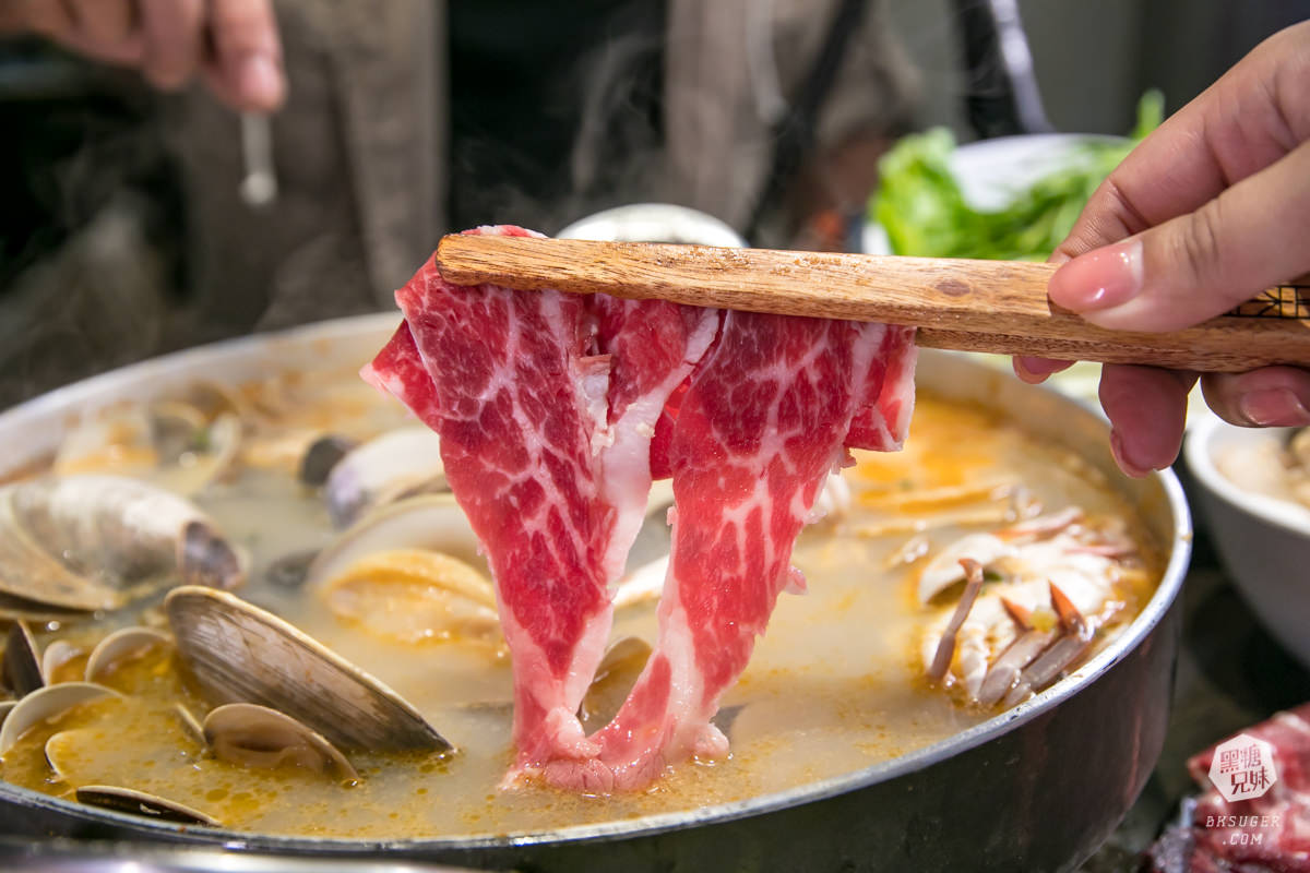 高雄吃到飽火鍋|酒爐澳門卜卜蜆高雄九如總店|鮮蝦蛤蠣的吃到爽天堂,喜歡鮮味的必吃,還有泰國蝦、牛奶蛤吃到飽 - 第33張圖 高雄吃到飽火鍋|酒爐澳門卜卜蜆高雄九如總店|鮮蝦蛤蠣的吃到爽天堂,喜歡鮮味的必吃,還有泰國蝦、牛奶蛤吃到飽