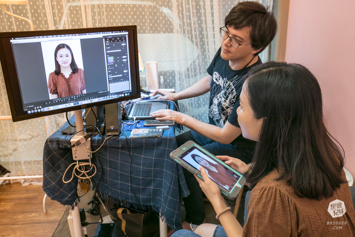 高雄證件照推薦|詠捷彤芯攝影工作室|2022身分證證件照、護照證件照拍攝|高雄攝影推薦楊書偉 - 第24張圖 高雄證件照推薦|詠捷彤芯攝影工作室|2022身分證證件照、護照證件照拍攝|高雄攝影推薦楊書偉