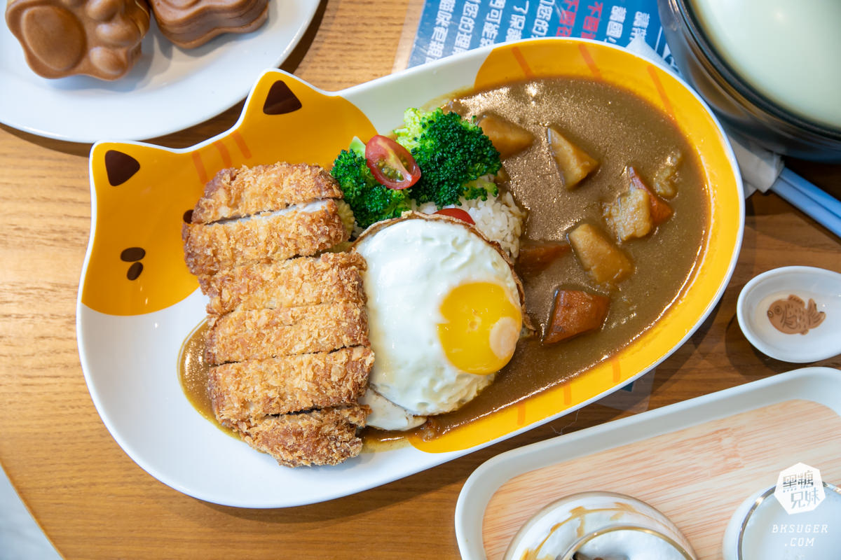 高雄貓咪咖啡廳|角落有貓coffee|超跩三花貓咖啡、喵掌蛋糕手作土司|超療癒貓咪陪伴你用餐 - 第41張圖 高雄貓咪咖啡廳|角落有貓coffee|超跩三花貓咖啡、喵掌蛋糕手作土司|超療癒貓咪陪伴你用餐