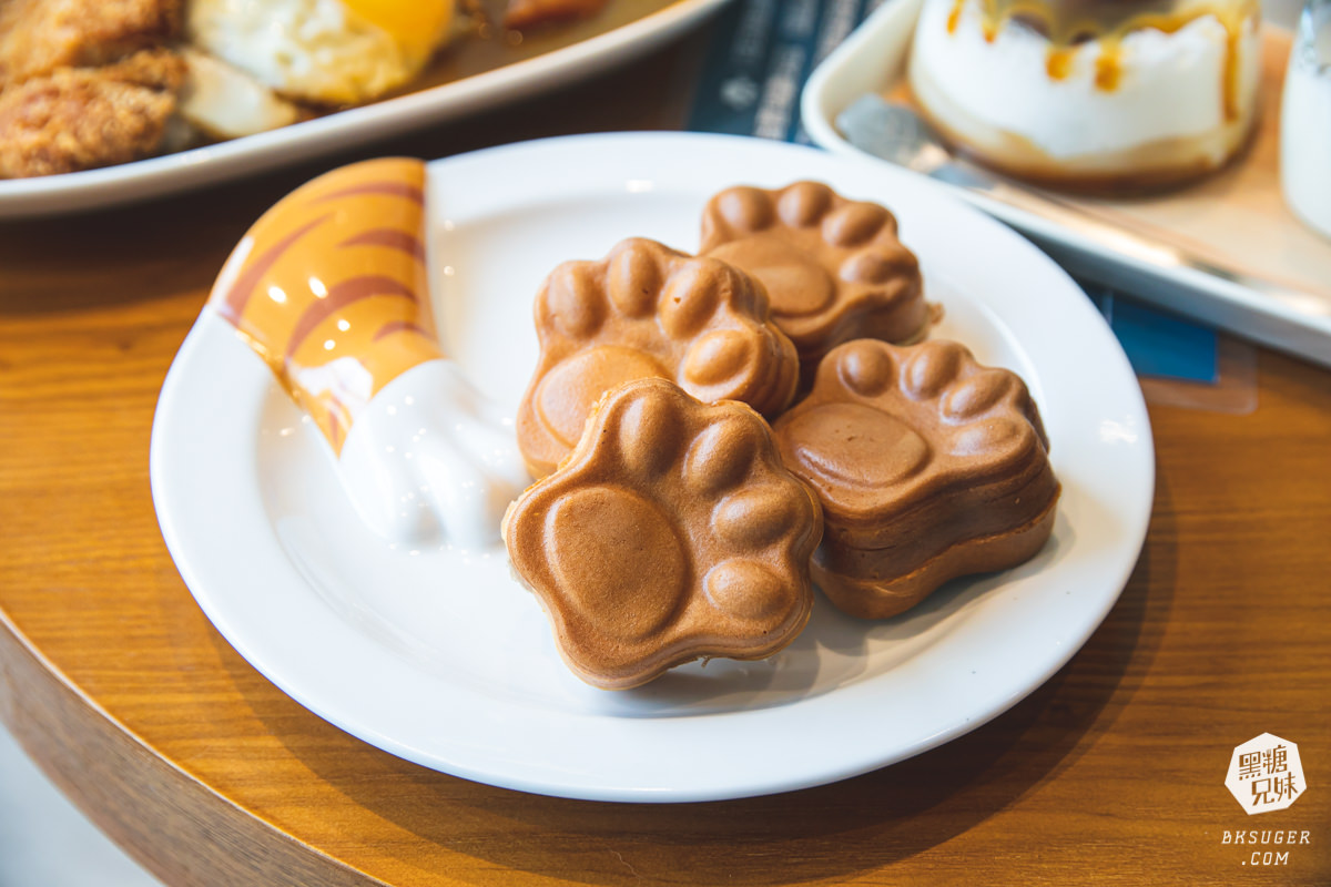 高雄貓咪咖啡廳|角落有貓coffee|超跩三花貓咖啡、喵掌蛋糕手作土司|超療癒貓咪陪伴你用餐 - 第30張圖 高雄貓咪咖啡廳|角落有貓coffee|超跩三花貓咖啡、喵掌蛋糕手作土司|超療癒貓咪陪伴你用餐