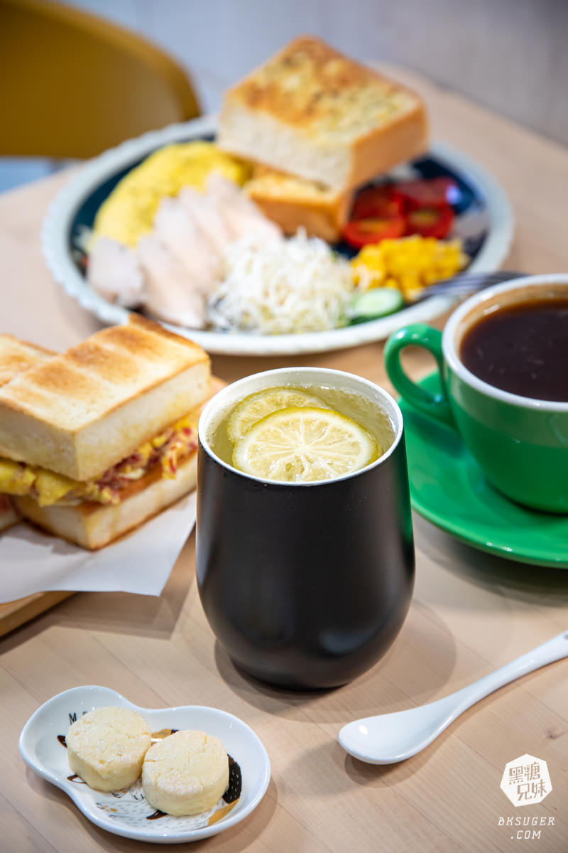 北高雄早午餐|貓之家俱樂部|港式餐廳的港味情懷,寵物療癒嚕貓好地方! - 第35張圖 北高雄早午餐|貓之家俱樂部|港式餐廳的港味情懷,寵物療癒嚕貓好地方!