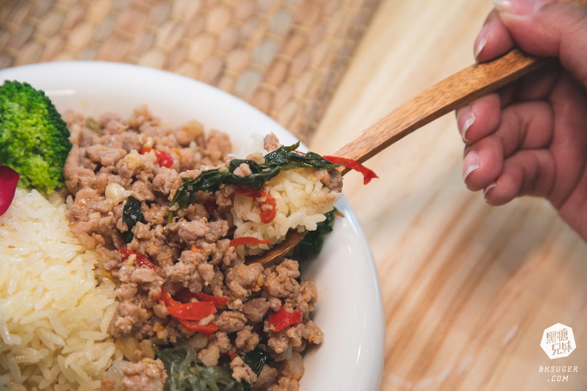 高雄新興區美食|貝穀-南洋雞飯專門店|南洋雞飯新享受|復興一路美食戰區 - 第27張圖 高雄新興區美食|貝穀-南洋雞飯專門店|南洋雞飯新享受|復興一路美食戰區