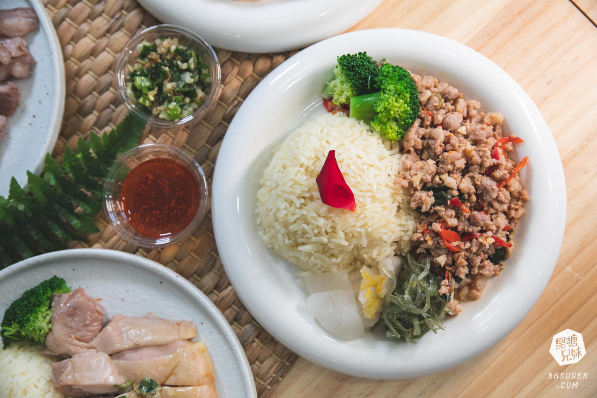 高雄新興區美食|貝穀-南洋雞飯專門店|南洋雞飯新享受|復興一路美食戰區 - 第25張圖 高雄新興區美食|貝穀-南洋雞飯專門店|南洋雞飯新享受|復興一路美食戰區